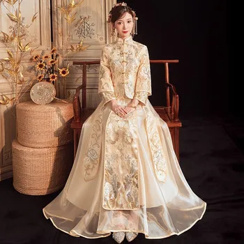 Свадебное платье невесты с шампанским Изысканная вышивка Свадебный костюм Воротник-стойка Cheongsam В китайском стиле Одежда для тостов Изображение