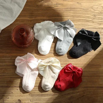 Милые носки для новорожденных девочек, Носки для малышей, Мягкие хлопковые сетчатые носки с бантом, однотонные носки принцессы в испанском стиле с большим бантом Изображение